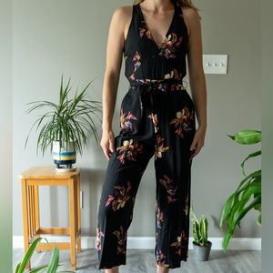 Floral Jumpsuit (with pockets)